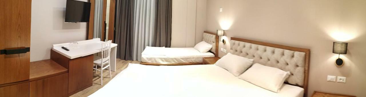 Hotel Pelikan Divjake Ngoại thất bức ảnh